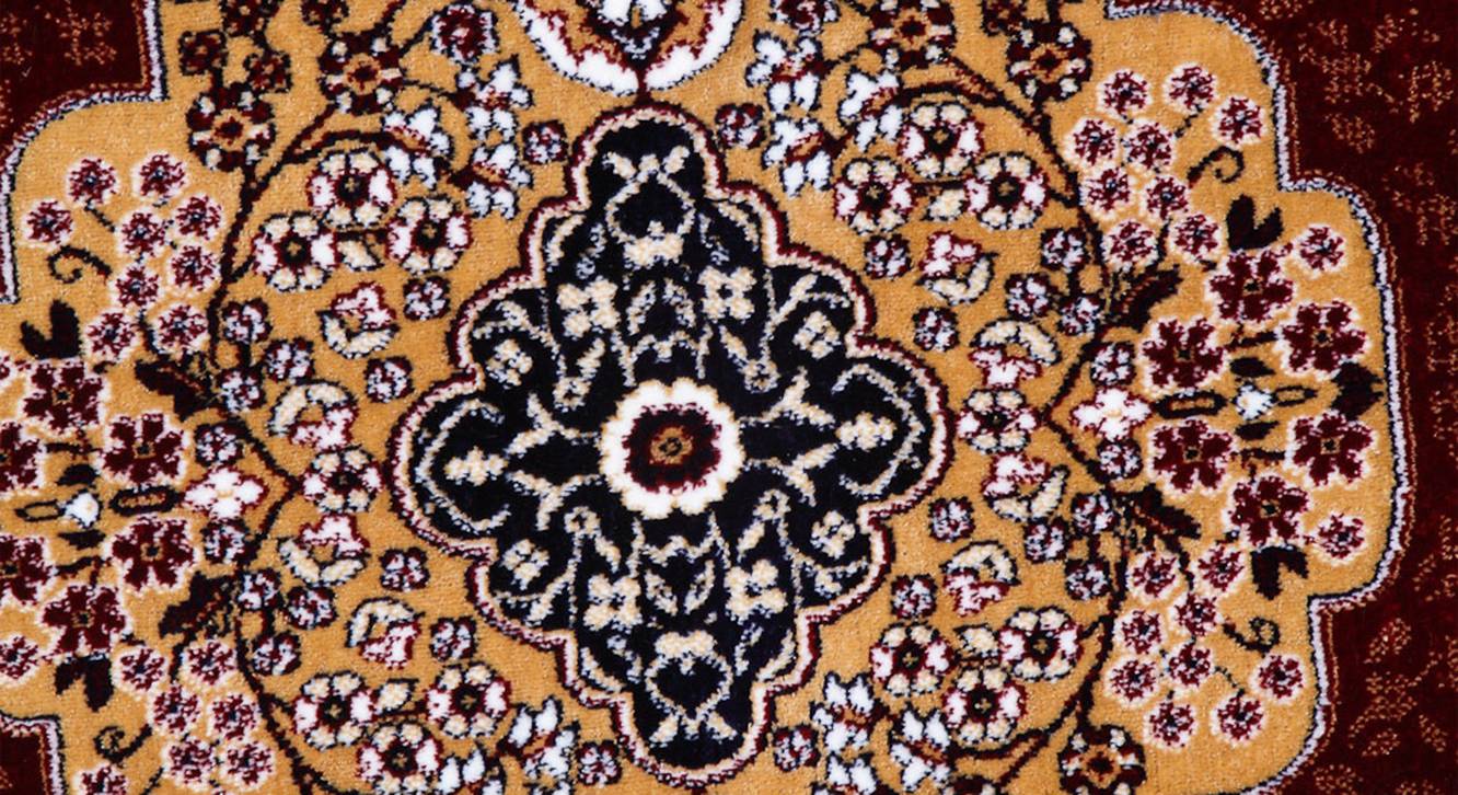 Maroon Traditional Shaggy Velvet Carpet 7 X 5 Feet Urban Ladder