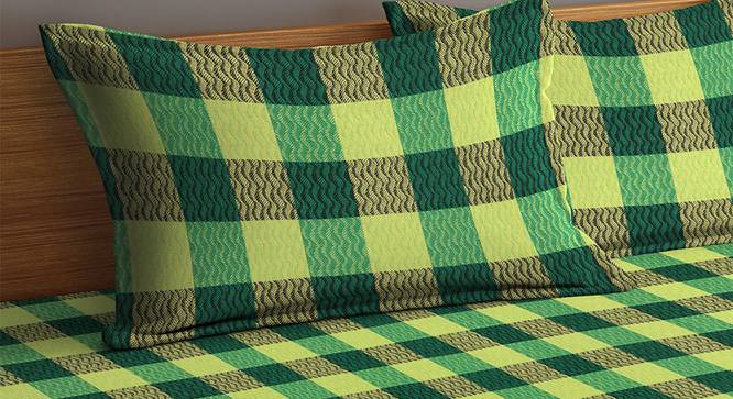 Gwendolyn Bedsheet Set (Green, King Size) by Urban Ladder - Cross View Design 1 - 426356