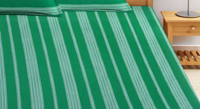 Jessica Bedsheet Set (Green, King Size) by Urban Ladder - Front View Design 1 - 426388