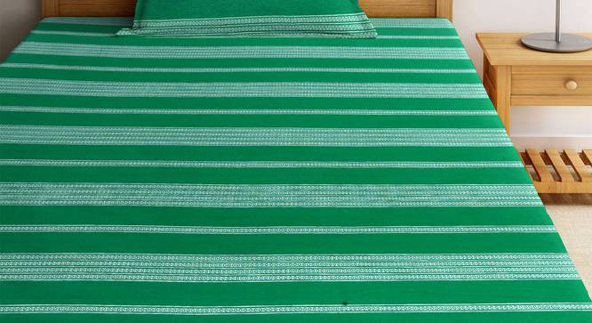 Nara Bedsheet Set (Green, Single Size) by Urban Ladder - Front View Design 1 - 426428