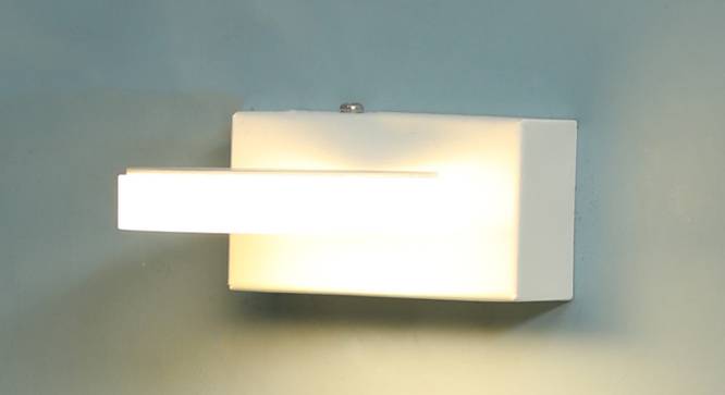 Kalana Wall Lamp (White) by Urban Ladder - Front View Design 1 - 442338