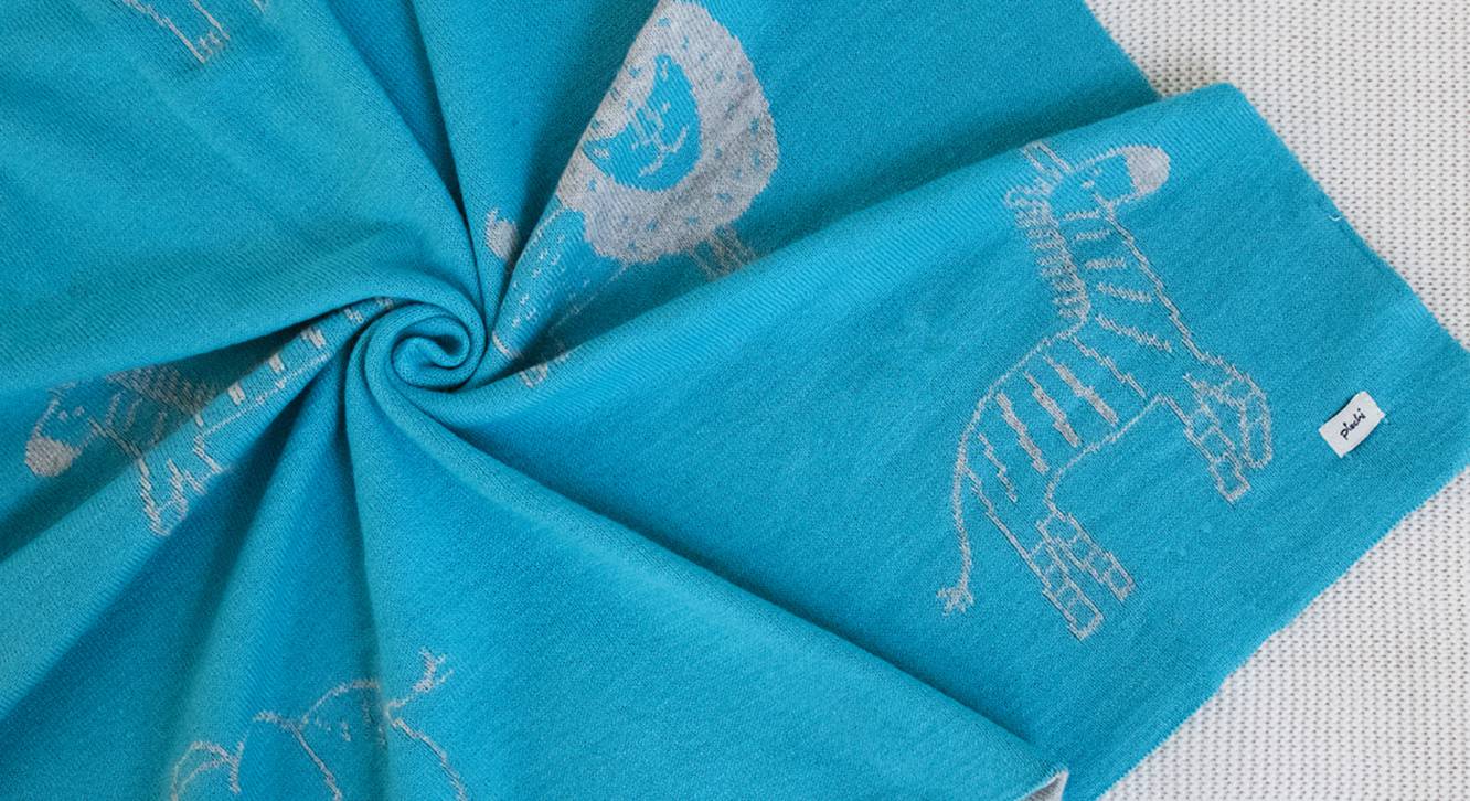 Pandora Blanket Urban Ladder