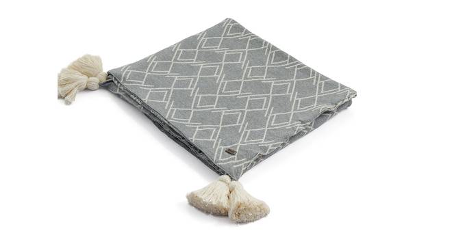 Isla Throw (Light Grey & Natural) by Urban Ladder - Cross View Design 1 - 447290
