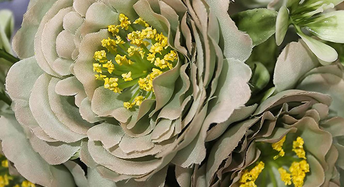 Grey Polyester Artificial Flower Urban Ladder