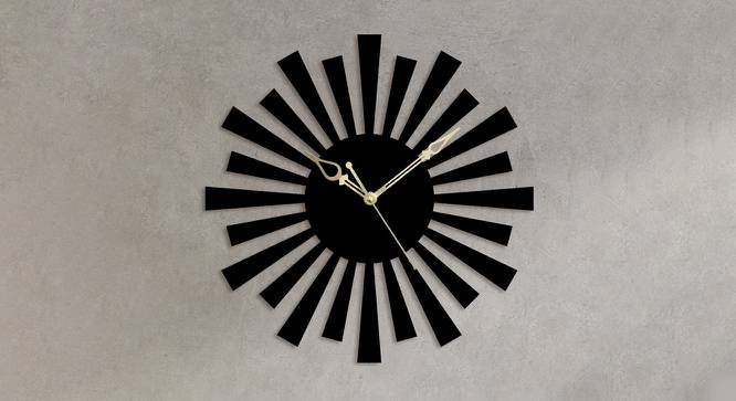 Modern Design  Black Metal Round Aanalog Wall Clock (Black) by Urban Ladder - Front View Design 1 - 480772