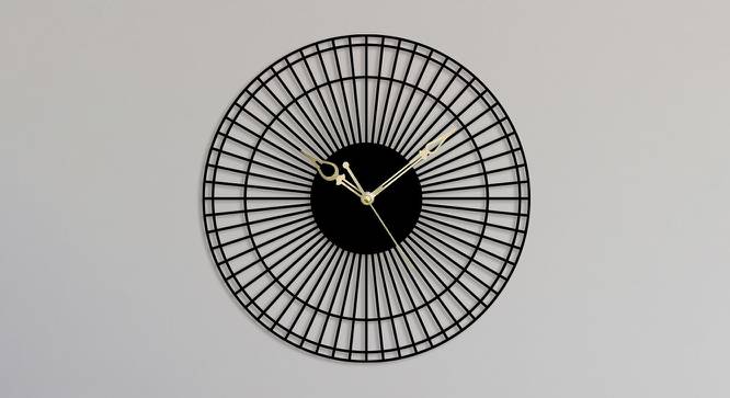Lovely Lines   Black Metal Round Aanalog Wall Clock (Black) by Urban Ladder - Front View Design 1 - 480777
