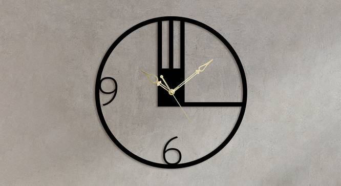 Stylish Numeric   Black Metal Round Aanalog Wall Clock (Black) by Urban Ladder - Front View Design 1 - 480780