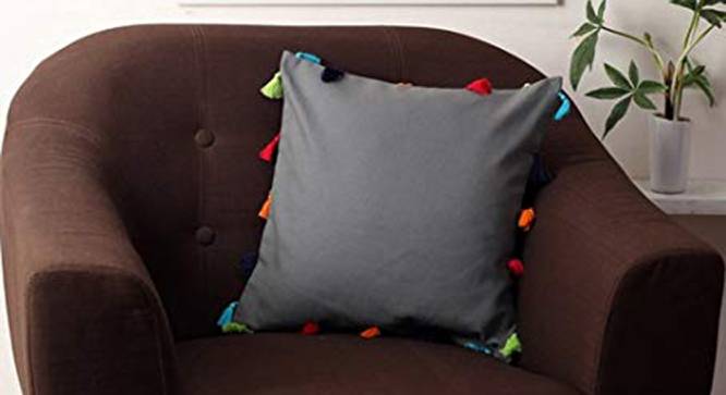 Sheldon Grey Modern 24x24 Inches Cotton Cushion Cover (Grey, 61 x 61 cm  (24" X 24") Cushion Size) by Urban Ladder - Cross View Design 1 - 483179