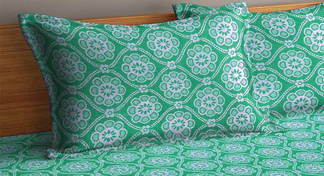 Angie Green Woven Design 300 TC Cotton King Size Bed Cover with 2 Pillow Covers (Green, King Size) by Urban Ladder - Cross View Design 1 - 486133
