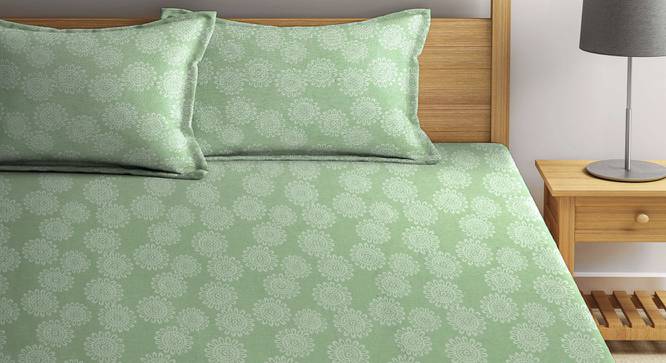 Navy Green Floral 300 TC Cotton King Size Bed Cover with 2 Pillow Covers (Green, King Size) by Urban Ladder - Front View Design 1 - 486199