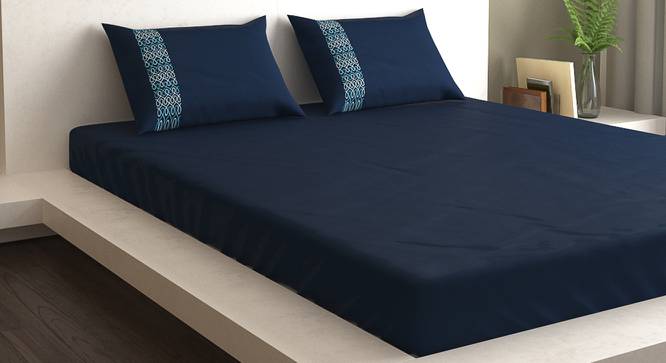 Aniston Navy 400 TC fabric King Size  Bedsheets With  2 Pillow Covers (Navy, King Size) by Urban Ladder - Cross View Design 1 - 487103