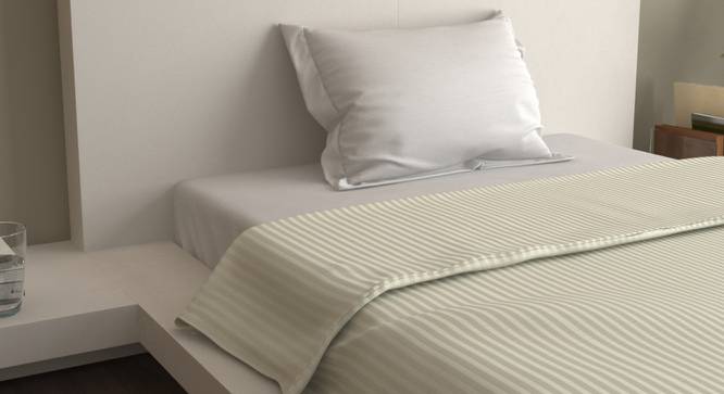 Charlee White 400 TC fabric Single Size Duvet Covers (White, Single Size) by Urban Ladder - Front View Design 1 - 487474