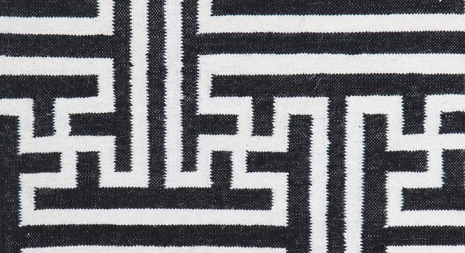 Kingston Black Geometric Woven Wool 8x5 Feet Dhurrie (Black, 152 x 244 cm  (60" x 96") Carpet Size) by Urban Ladder - Front View Design 1 - 499085