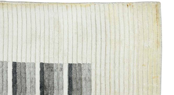 Elijah Sand Solid Woven Wool 9x6 Feet Carpet (Rectangle Carpet Shape, Sand) by Urban Ladder - Front View Design 1 - 520103