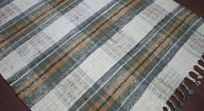 Halo Olive Solid Woven Jute 7.5x5 Feet Carpet (Olive, Rectangle Carpet Shape) by Urban Ladder - Front View Design 1 - 520296