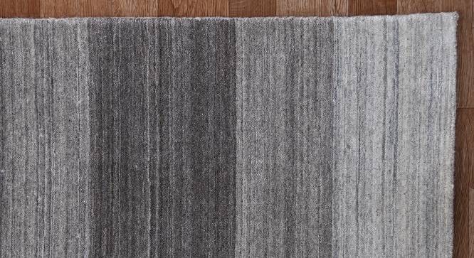 Ann Light Gray Solid Woven Viscose 8x5 Feet Carpet (Rectangle Carpet Shape, Light Grey) by Urban Ladder - Front View Design 1 - 520581