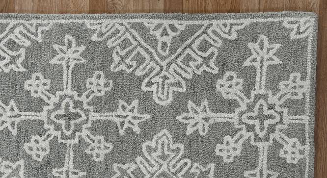 Aspyn Shale Gray Geometric Hand-Tufted Wool 9.5x7.5 Feet Carpet (Rectangle Carpet Shape, Shale Grey) by Urban Ladder - Front View Design 1 - 520761