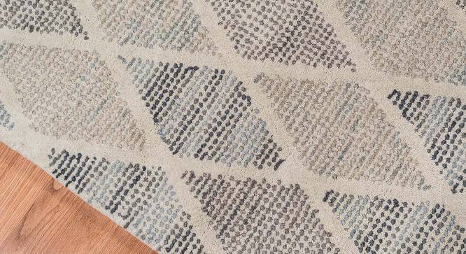 Luke Gray Geometric Hand-Tufted Wool 8x5 Feet Carpet (Grey, Rectangle Carpet Shape) by Urban Ladder - Cross View Design 1 - 521092