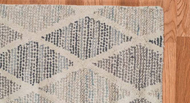 Luke Gray Geometric Hand-Tufted Wool 8x5 Feet Carpet (Grey, Rectangle Carpet Shape) by Urban Ladder - Front View Design 1 - 521111
