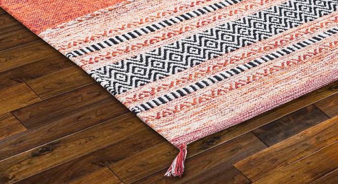 Oliver Orange Geometric Handmade Cotton 6.5 x 4.6 Feet Carpet (Orange, Rectangle Carpet Shape) by Urban Ladder - Front View Design 1 - 521460