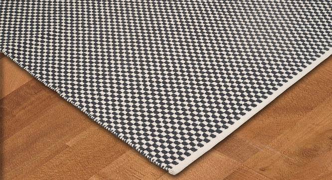 Kadence Black Geometric Handmade Cotton 6.5 x 4.6 Feet Carpet (Black, Rectangle Carpet Shape) by Urban Ladder - Cross View Design 1 - 521489