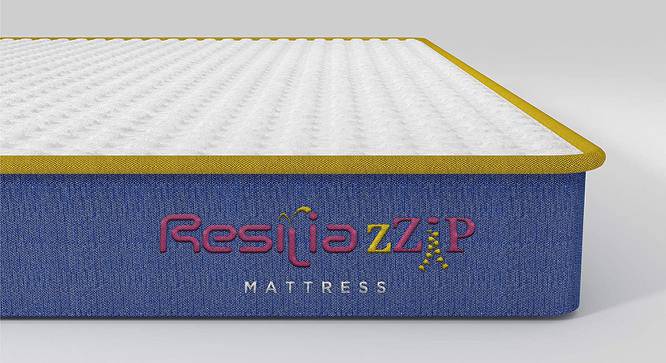 Antimicrobial Double Size High Resilience (HR) Foam Mattress Resilia zZip (5 in Mattress Thickness (in Inches), 75 x 48 in Mattress Size) by Urban Ladder - Front View Design 1 - 524594