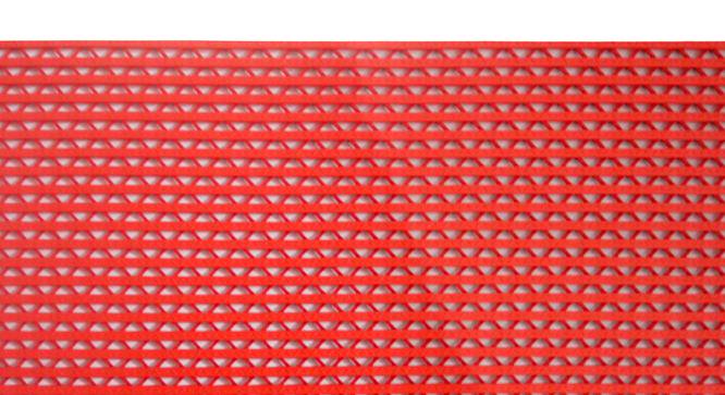 Gable Maroon Solid PVC 23.2 x 33.4 inches Anti Skid Bath Mat (Maroon) by Urban Ladder - Front View Design 1 - 531182