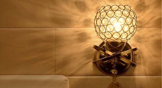 Moses Gold Metal Wall Lamp (Gold) by Urban Ladder - Front View Design 1 - 534624