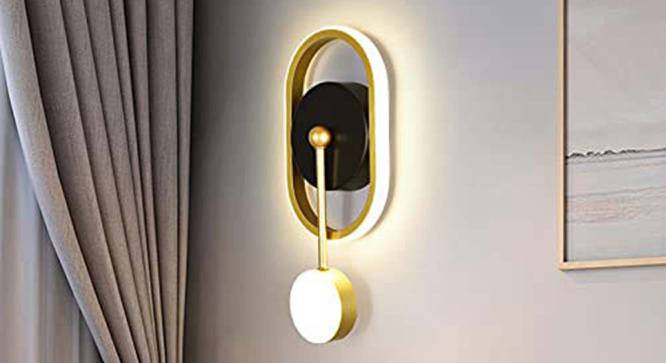 Ray Golden Metal Wall Lamp (Gold) by Urban Ladder - Front View Design 1 - 534724