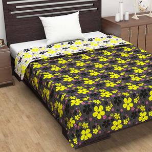 Flower Blanket Design Black & Yellow Floral 120 GSM Microfiber Single Size Quilt