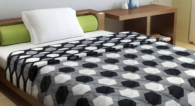 Shiloh Black Geometric Microfiber Single Size Comforter (Black & Grey, Single Size) by Urban Ladder - Cross View Design 1 - 539872