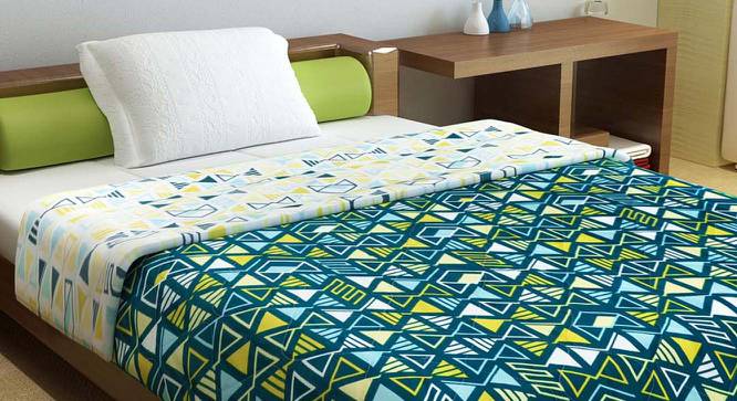 Maci Green Geometric Microfiber Single Size Comforter (Single Size, Green & Yellow) by Urban Ladder - Cross View Design 1 - 539873