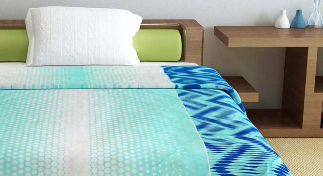 Kyla Blue Abstract Microfiber Single Size Comforter (Single Size, Cyan & Navy Blue) by Urban Ladder - Front View Design 1 - 539898
