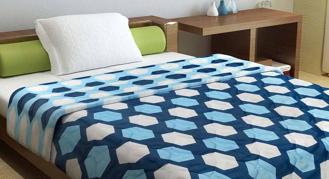 Kensley Blue Geometric Microfiber Single Size Comforter (Single Size, Navy & Sky Blue) by Urban Ladder - Cross View Design 1 - 539966