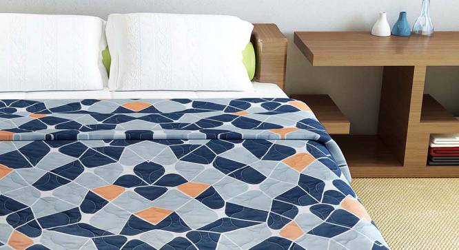 Napoleon Blue Geometric Microfiber Double Size Comforter (Double Size, Blue & Orange) by Urban Ladder - Front View Design 1 - 539998