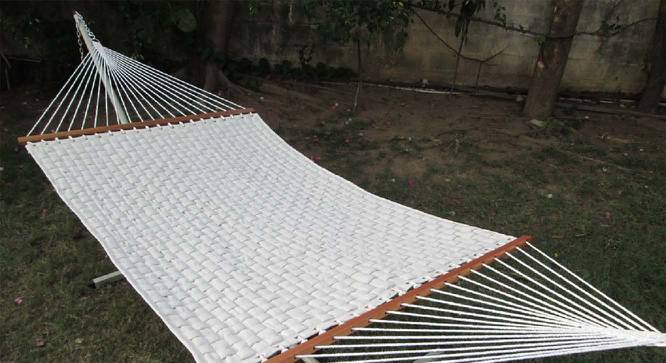 Manuel Polyester Hammock in White Colour (White) by Urban Ladder - Front View Design 1 - 540584