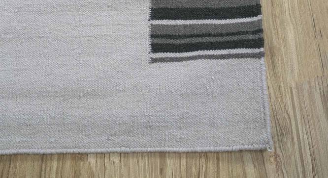 Lawik Carpet (Dark Ivory - Black Olive, 244 x 158 cm  (96" x 62") Carpet Size) by Urban Ladder - - 
