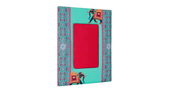 Lorree Green MDF 10x8 Inches Table Photoframe (Green) by Urban Ladder - Front View Design 1 - 590633