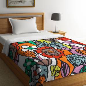 Quilt Design Multicolor Floral 200 GSM Cotton Single Size Quilt