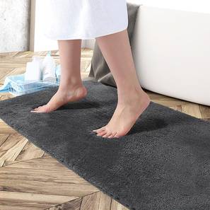 Runners Design Maroon Solids Machine Made Microfiber Runner