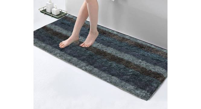 Alayah Green Solid Natural Fiber 59x24 inches Runner (Green) by Urban Ladder - Front View Design 1 - 637295