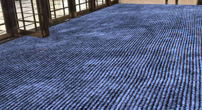 Itzel Grey Solid Fabric 8x4 Ft Carpet (Grey) by Urban Ladder - Design 1 Side View - 638453