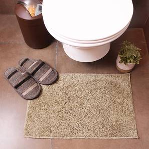 Decor Deals Starting From 149 Design Beige Solids Microfiber Bath Mat - Set of 1