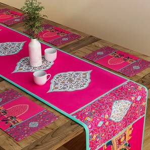 Carpets And Rugs In Secunderabad Design Pink Abstract Polyester Table Runner
