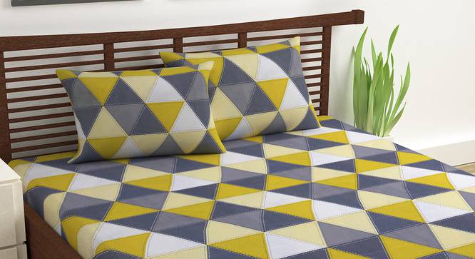 Divine Casa Cotton 2 Double Bedsheet with 4 Pillowcover - Green & Yellow (Queen Size, Multicoloured) by Urban Ladder - Design 1 Side View - 678412