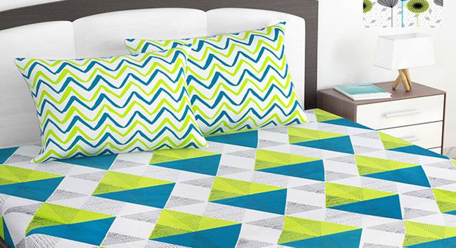 Divine Casa Cotton 2 King Bedsheet with 4 Pillowcover - Green & Turquoise Blue (King Size, Multicoloured) by Urban Ladder - Front View Design 1 - 678467