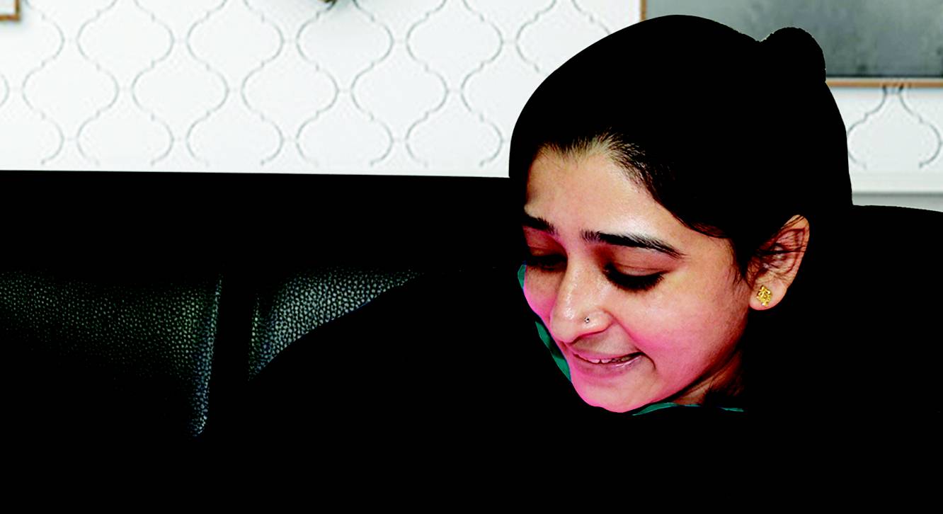 Black Solids 150 GSM Polyester Single Size Comforter Urban Ladder