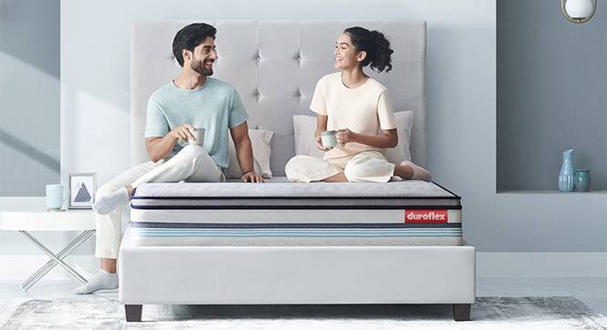 Posture Perfect - Orthopaedic Certified Queen Size Pocket Spring Mattress With Pillow Top (Queen, Queen, Queen, Queen, Queen, 78 x 60 in (Standard) Mattress Size, 8 in Mattress Thickness (in Inches)) by Urban Ladder - Design 1 Side View - 707005