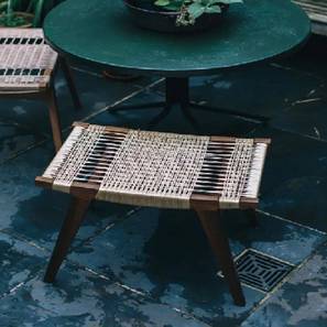 expressionist by mohanbir Kanabera Stool-picture-12