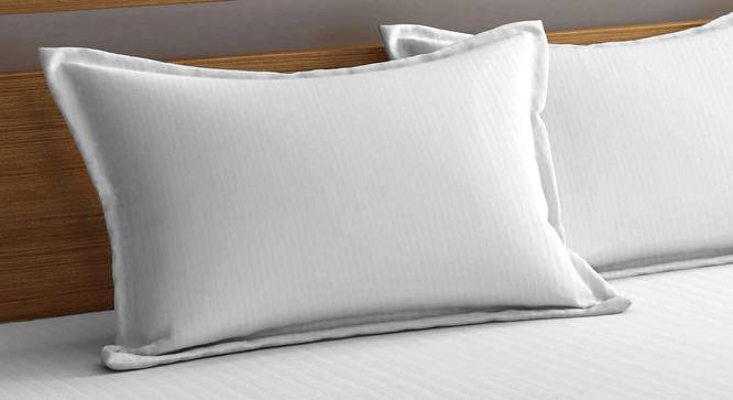 1 King Bedsheet & 2 Pillow covers - White KLBS-1651-White (White, King Size) by Urban Ladder - Design 1 Side View - 711198